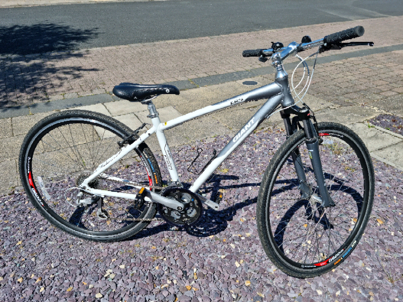 Giant CRS hybrid bike | in Blyth 